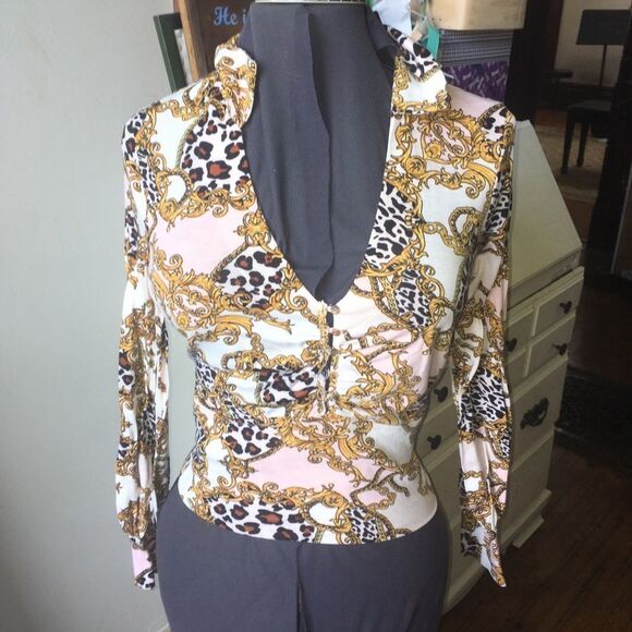 Fashion Nova Stay a Little longer ruched top - Picture 2 of 4